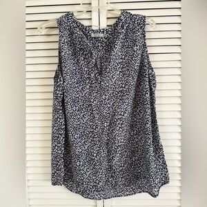 Dalia 2X Women's Sleeveless Top - Black and White Pattern